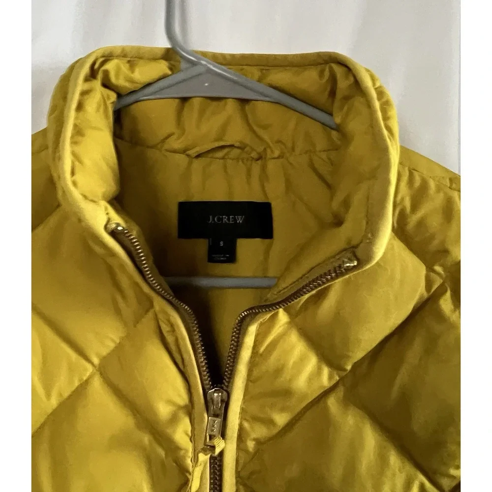 J. Crew Women's Mustard‎ Yellow Diamond Quilted Down Vest Size S - Picture 5 of 5